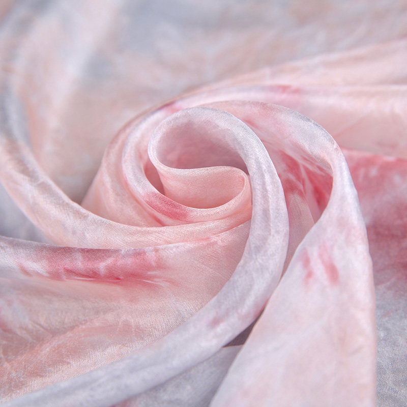 真丝方巾小丝巾女100%桑蚕丝绸春秋围巾大N方巾民族风手工扎染薄