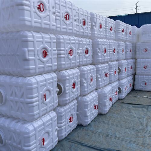 蓄水农用水箱三轮车打药机打药桶塑料桶600卧式1000水桶专用加厚