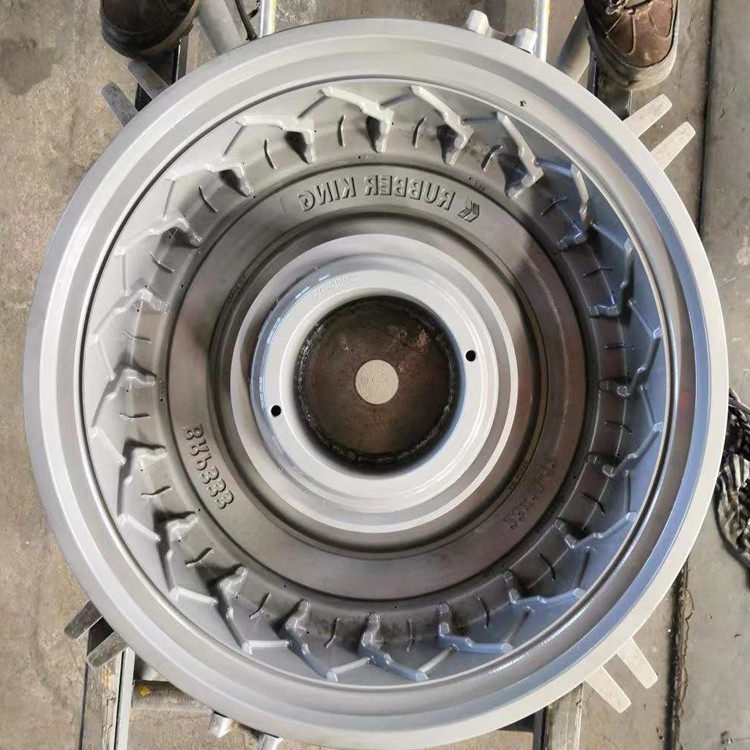 实心胎设备生产厂家 800T 叉车专用 非标设计制造模具