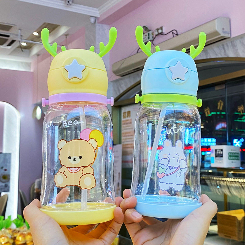卡通吸管大容量保温杯新款鹿角带挂绳塑料杯