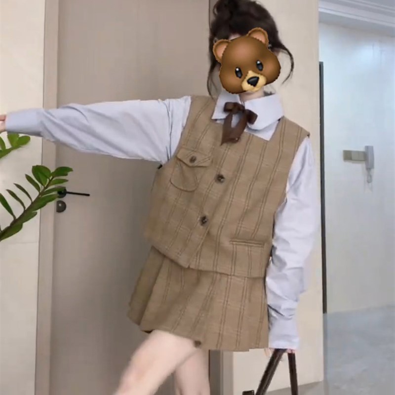 秋季套装女韩剧学院风衬衫搭配马甲短裙甜美小个子一整套可爱穿搭
