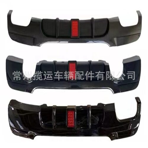 宝马3系MP款带灯四出后唇套件