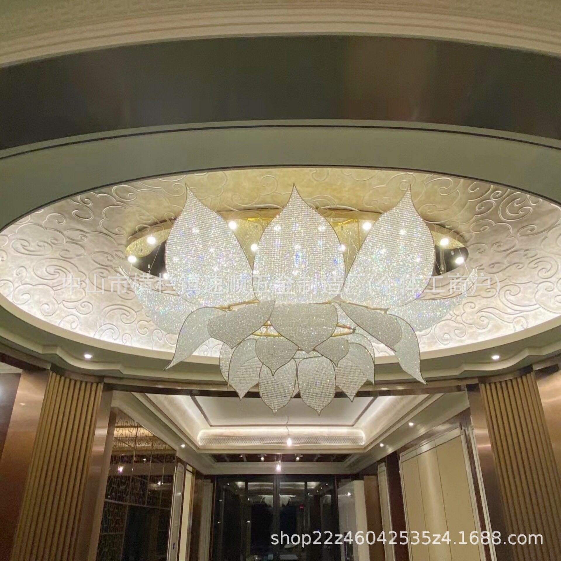 高端室内吸顶灯