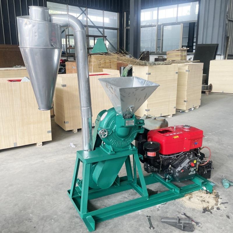 源头厂家300型饲料玉米粉碎机黑小麦磨面机糯米粉碎机视频