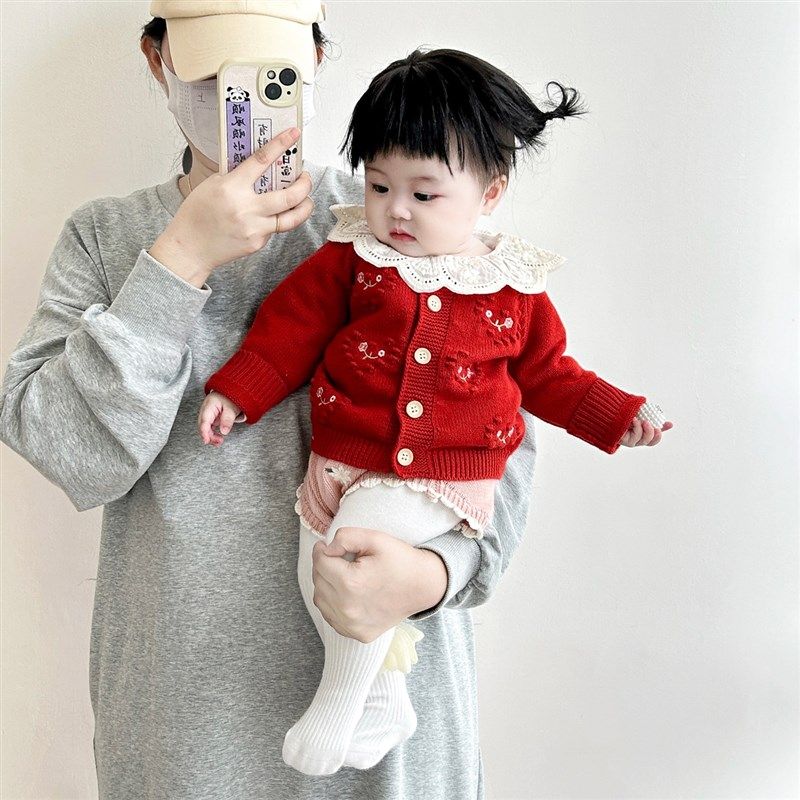 婴儿衣服女宝宝针织绣花毛衣外套小童春秋长袖棉纱线复古上衣开衫