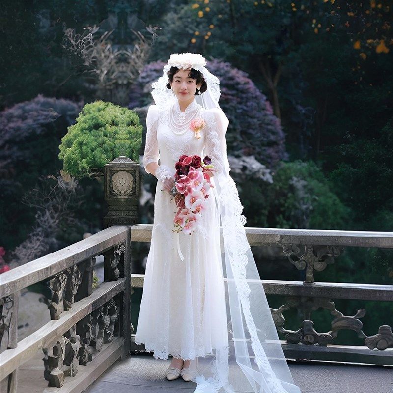 新中式复古园林风旅拍轻婚纱新娘小个子结婚出门纱法式敬酒礼服秋
