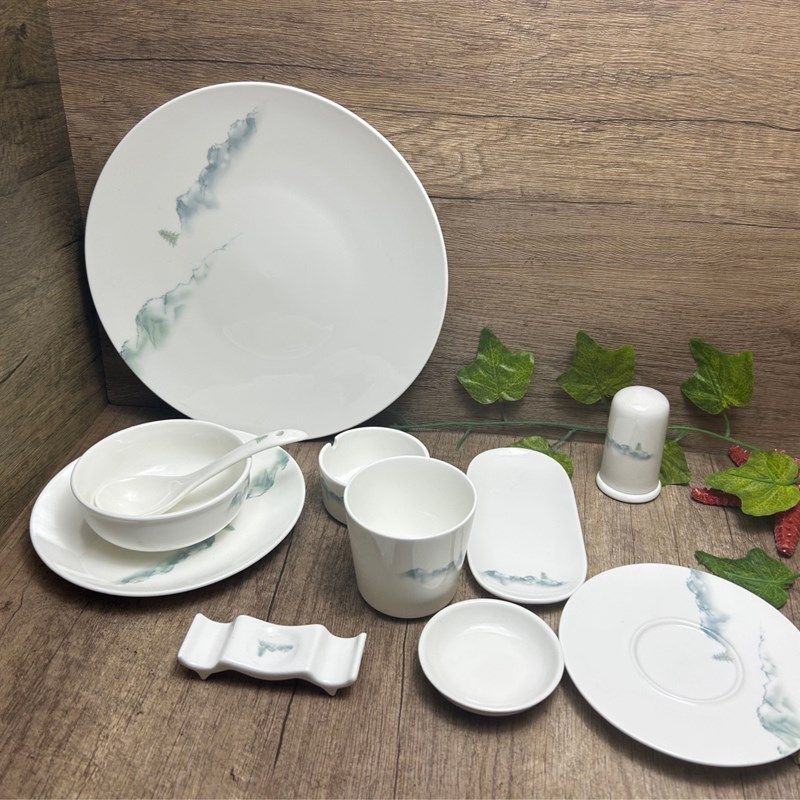 酒店餐厅高档新骨瓷摆台餐具汤碗陶瓷盘骨碟套装水杯筷架毛巾碟商,厨房/烹饪用具,配菜/备菜盘,淘宝优惠券,粉丝福利购,淘宝优惠卷