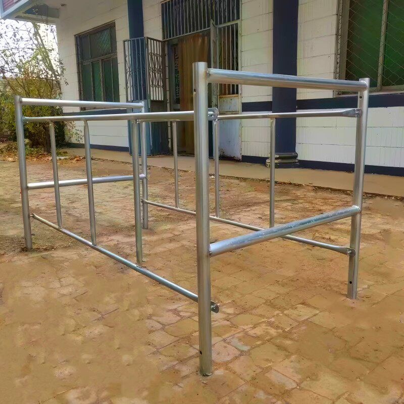 热销移动脚手架护栏围栏扣件式防护栏防掉落脚挡保护架脚手架配件