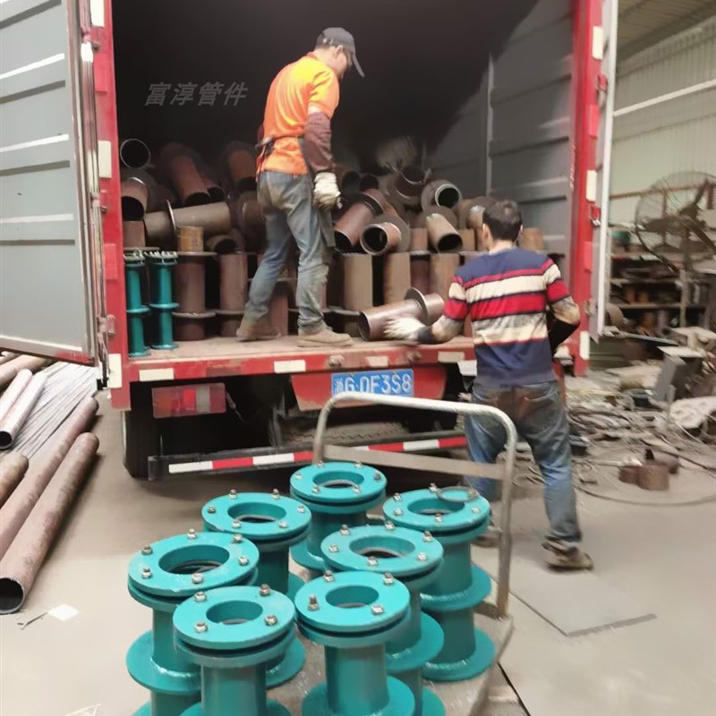 热销现货柔性生产A型B型DN防水套管化工管道及配件管波纹锈管不钢