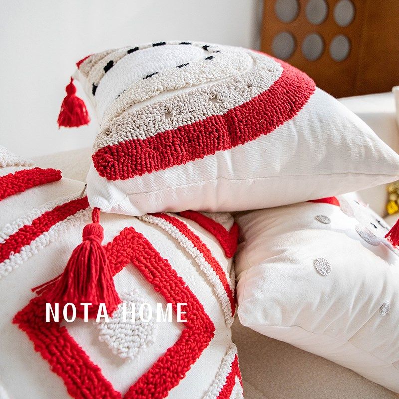 圣诞节抱枕样板间软装抱枕可爱卡通绣花枕套客厅沙发靠枕软装靠垫