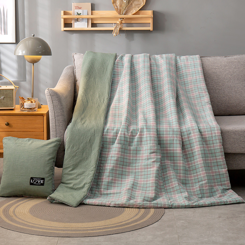 纯棉两用口袋抱枕被子可机洗双面全棉靠枕被办公室午休小被子车载