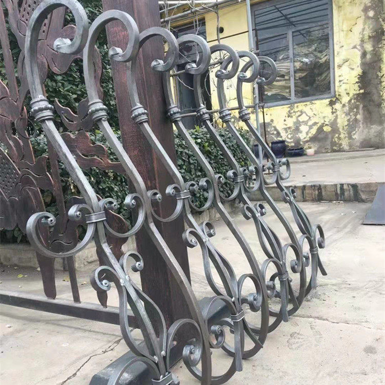 户外阳台护栏铁艺露台围栏楼梯花件铸铁花别墅小区配件安全防护