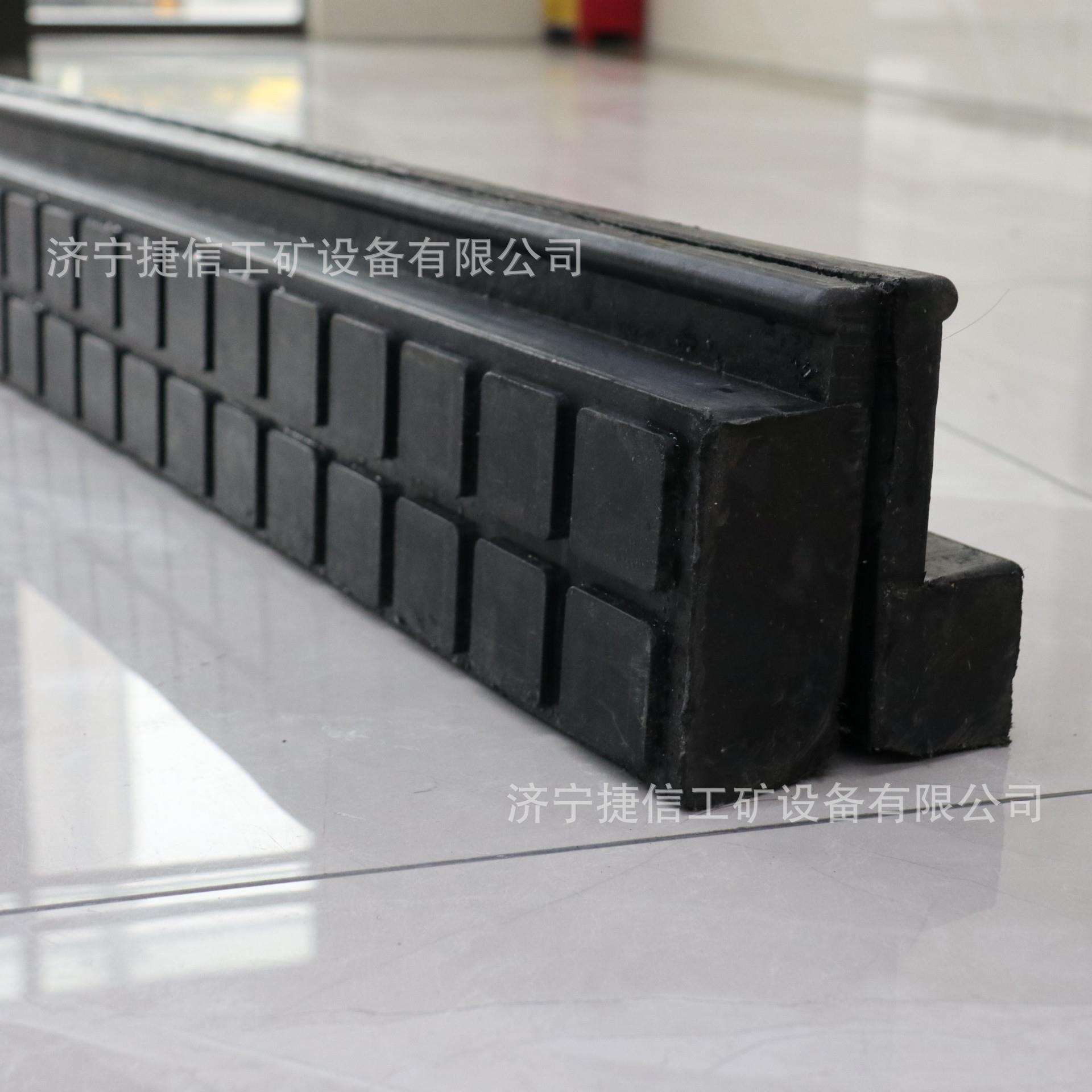 轨道用铺面板P43P50P60火车轨道橡胶板耐磨耐高压交叉口减震垫板