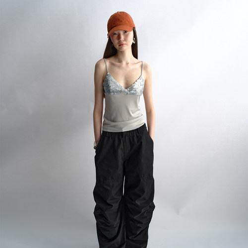 antenna effect春款上新复古v领亮片吊带上衣街头风叠搭背心