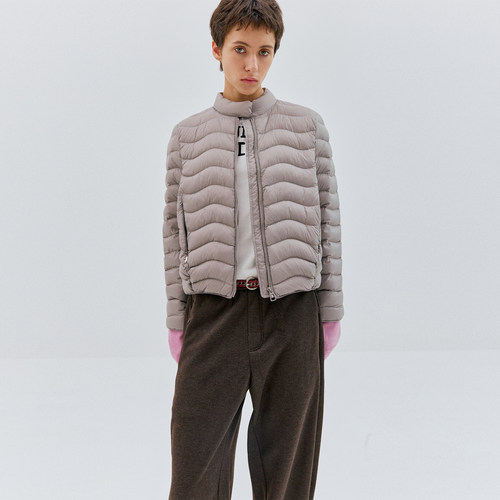 经典立领立体剪裁排骨羽绒服轻盈短款羽绒外套