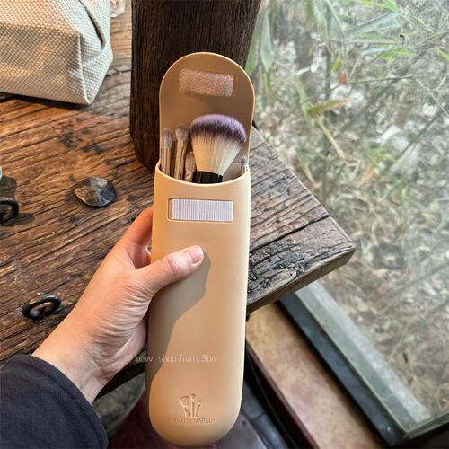 半圆刷子硅胶保护套!防尘防脏化妆刷收纳包新款便携式收纳袋