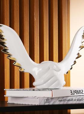 LUH握手装展新款创意翅轻奢现代陶瓷工艺品办室桌面饰品陶瓷公摆