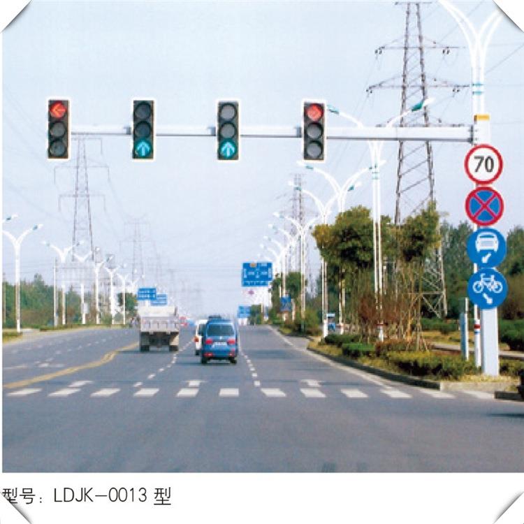 厂家F型单悬臂框架式信号灯交通信号灯道路指示灯