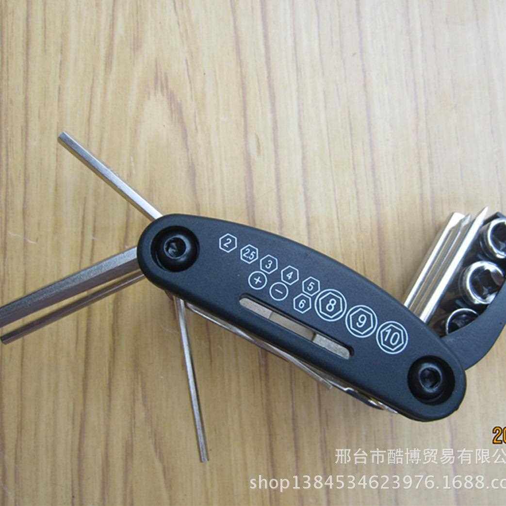 新款直销自行车维修组合补胎工具山地公路车多功能折叠修车补胎扳