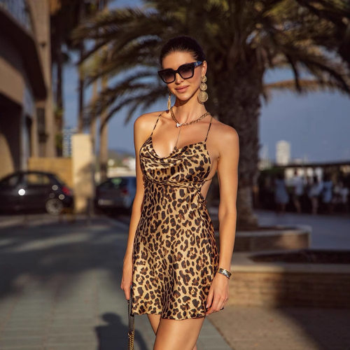 纯欲风欧美春夏女装豹纹吊带荡领露背性感火辣修身短款连衣裙