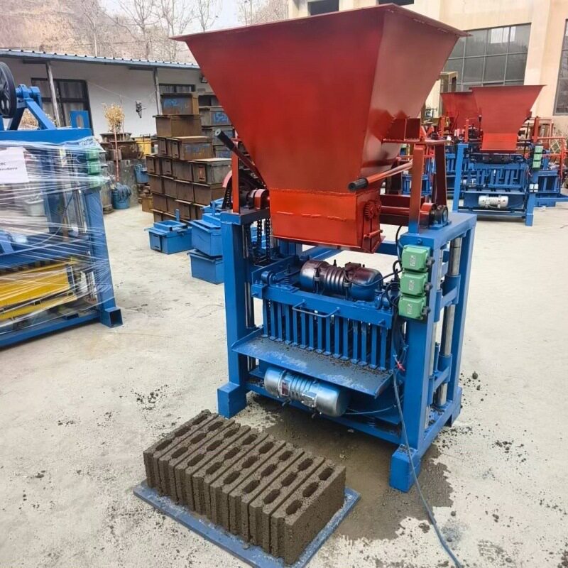 水泥制品砌块成型机非洲电动制砖机空心砖生产机全自动压砖打砖机