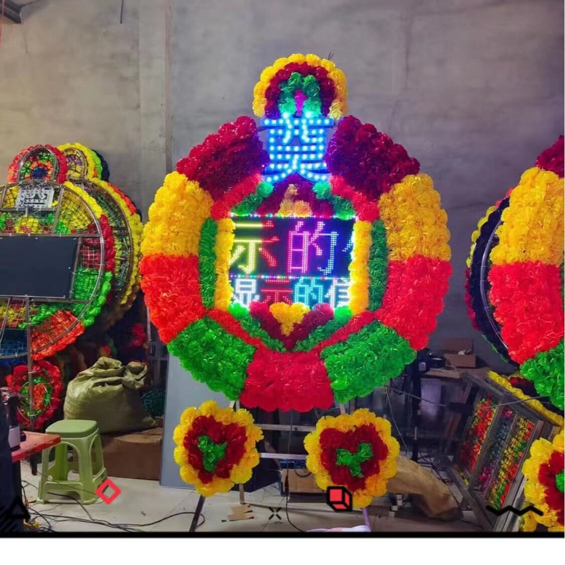 厂家批发LED电子仿真花圈全彩屏绿色环保可循环使用高档电子花圈