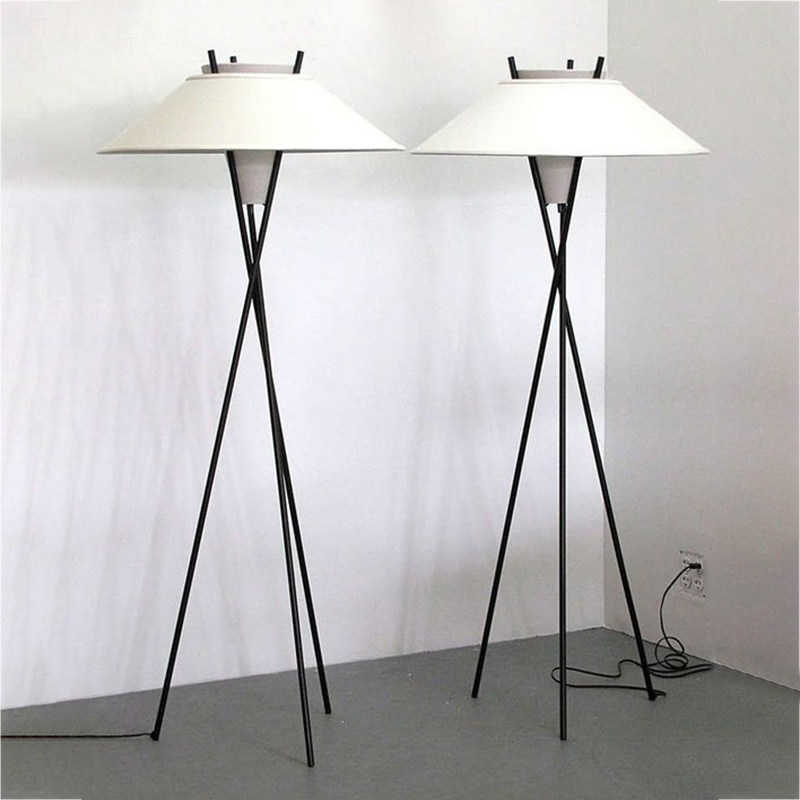北欧布艺落地灯卧室书房床头客厅灯简约民宿奶油风三角支架立式灯