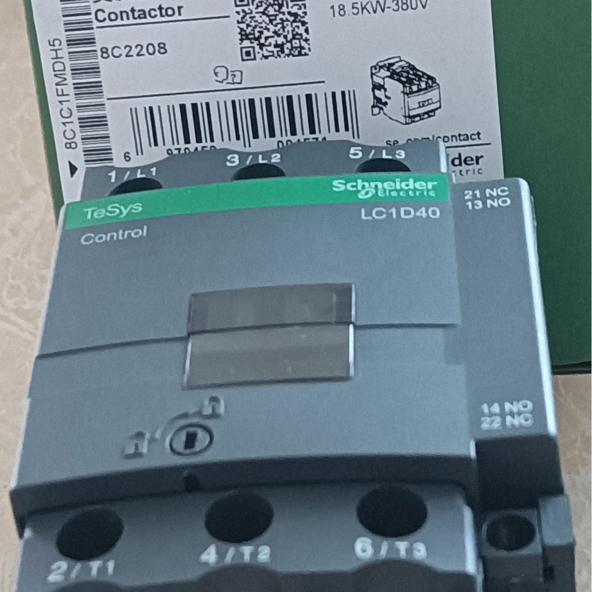 现货供应全新热销交流接触器LC1-D40 LC1D40 M7C B7C F7C Q7C AC2