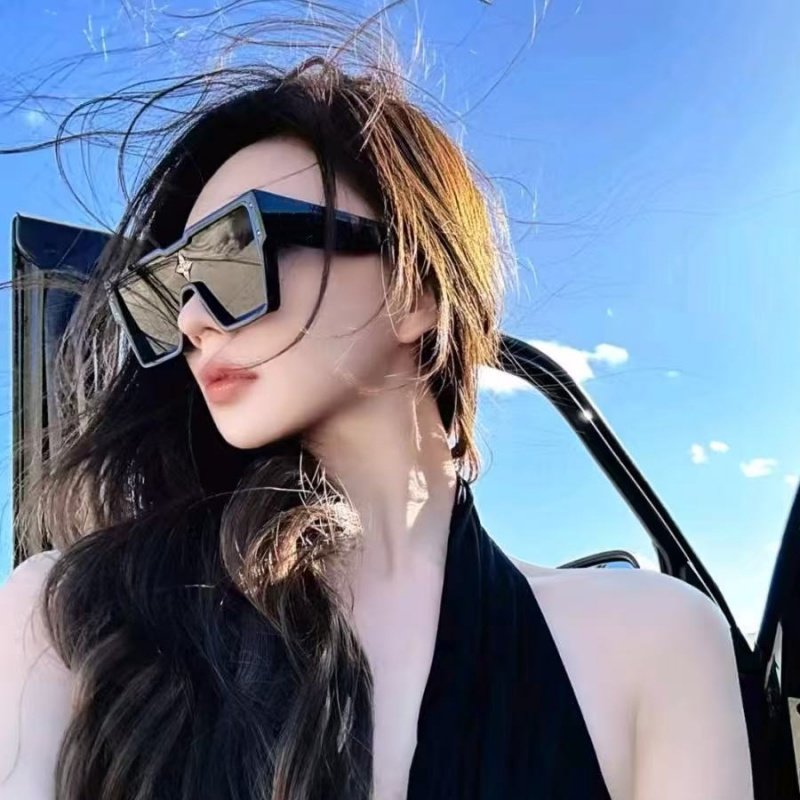 王鹤棣同款太阳眼镜男女开车防紫外线个性时尚墨镜连体大框一片式