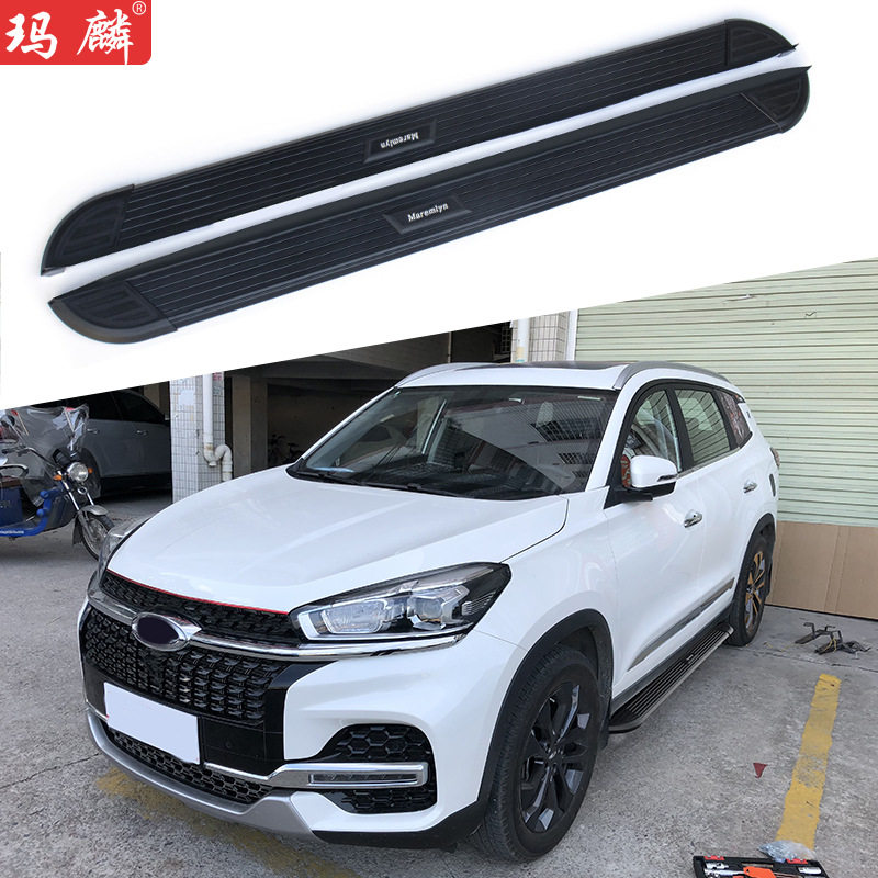 源头工厂 适用瑞虎8Plus改装侧踏板2020款原厂配件两侧上车脚踏板