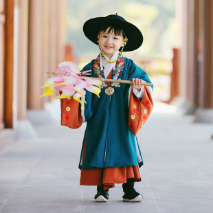 汉服男童冬季明制道袍加绒男w宝拜年服喜庆红色儿童唐装新年两件