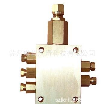 TLR4-12/6油气分配器