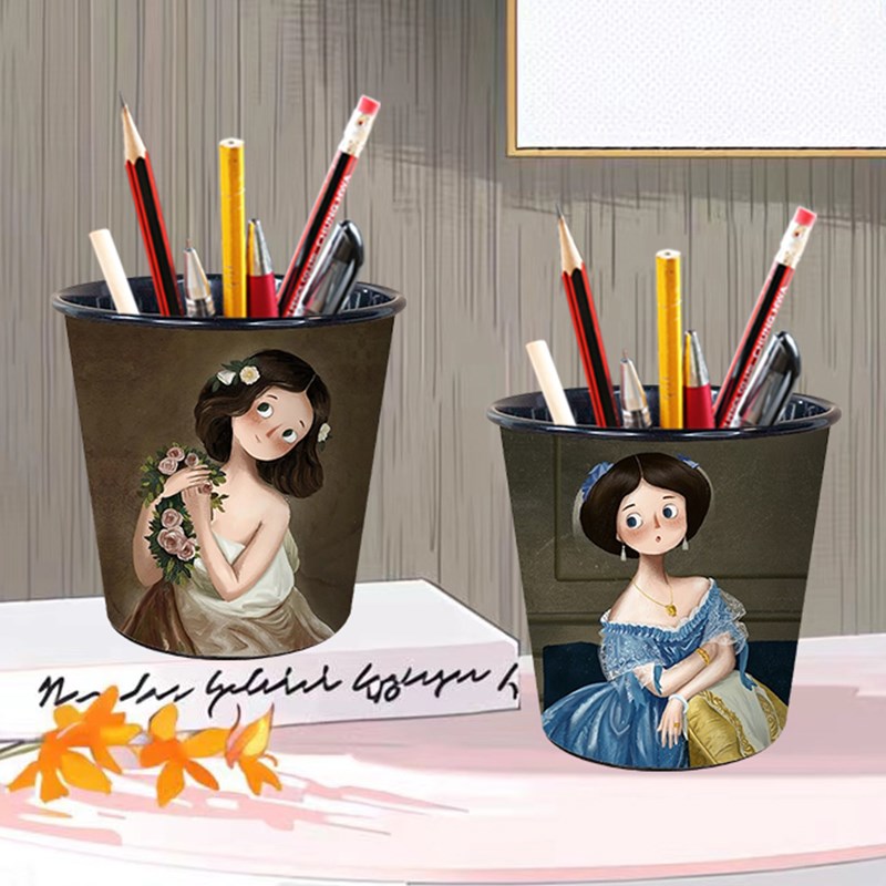 铁艺多功能笔筒创意卡通可爱皮A革桌面艺术文具美术学生画笔收纳