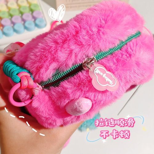 小怪兽斜跨零钱包可爱女生毛绒收纳包卡通手机包硬币包儿童小背包
