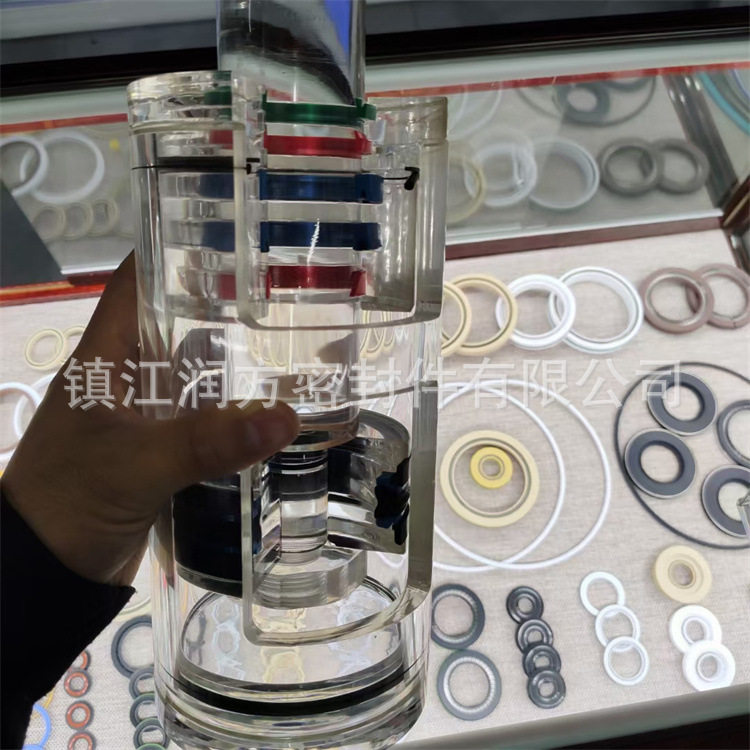 PTFE向外开口端面泛塞封密封圈