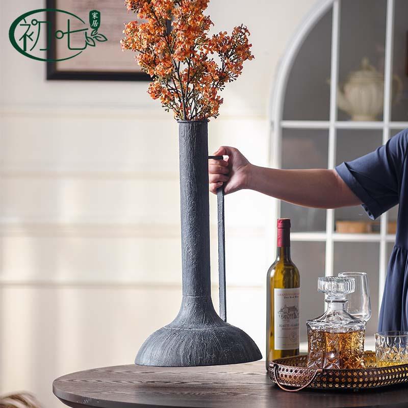 北欧简约客厅花瓶摆件复古做旧铁艺插花器蓝色金属工艺品创意装饰