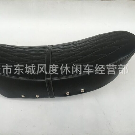 DAX摩托车配件中心 长颈鹿原车改装件 改装坐垫 两头翘座垫