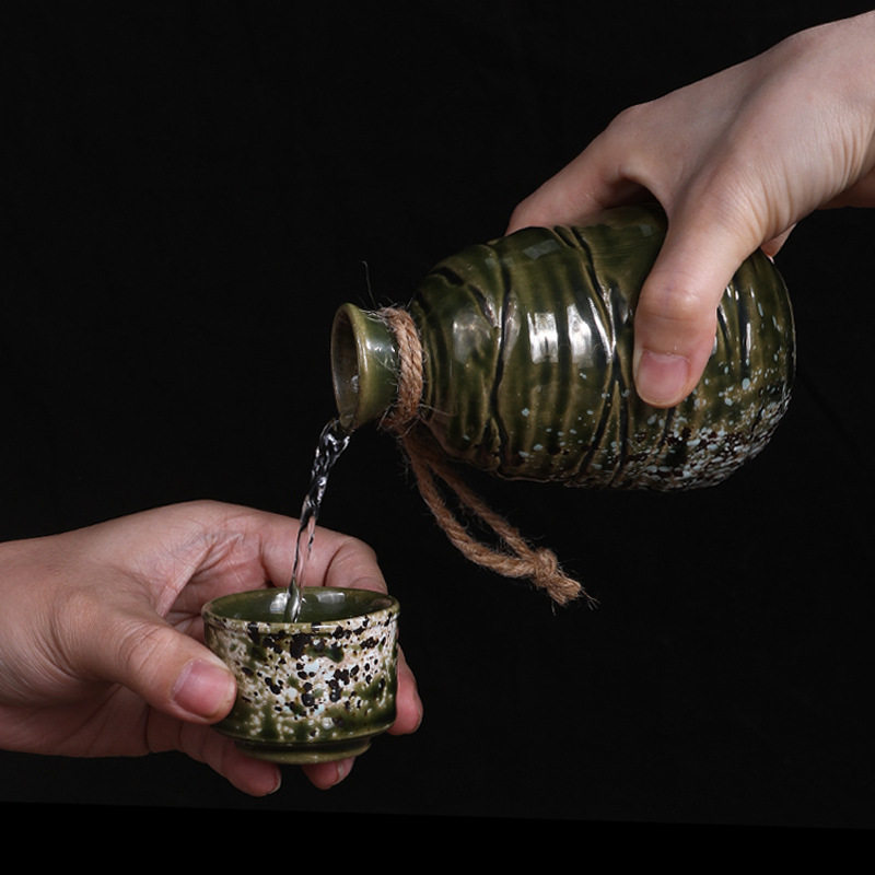 织部创意日式陶瓷酒具清酒杯白酒壶杯复古小酒盅烈酒杯烧酒杯商用