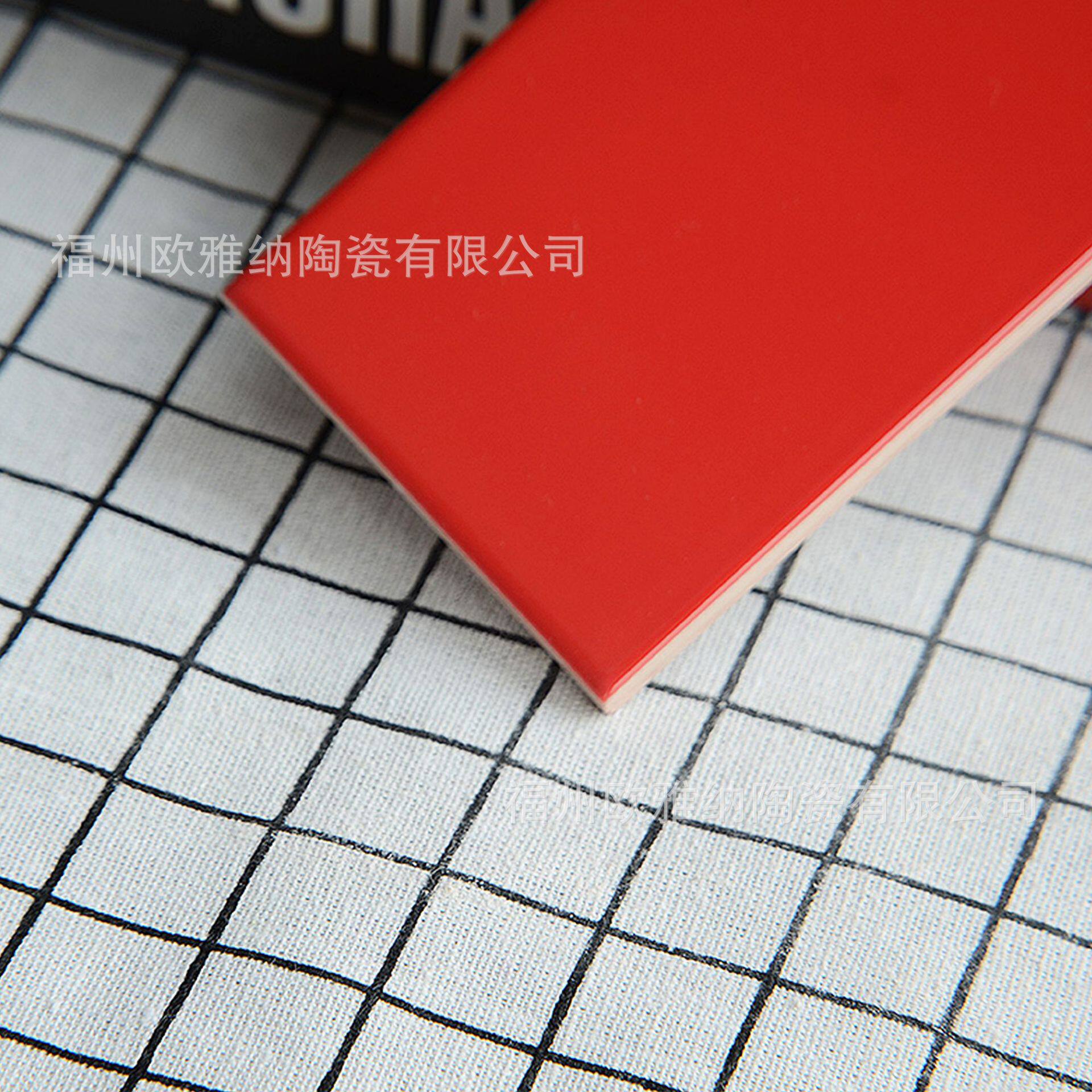 大量素雅现代优雅室内装饰75x150地铁砖大红色面包砖墙砖瓷片