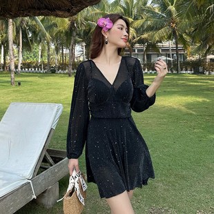 遮肚肉显瘦保守微胖mm200斤钢托聚拢泳装 长袖 泳衣女连体裙式 大码