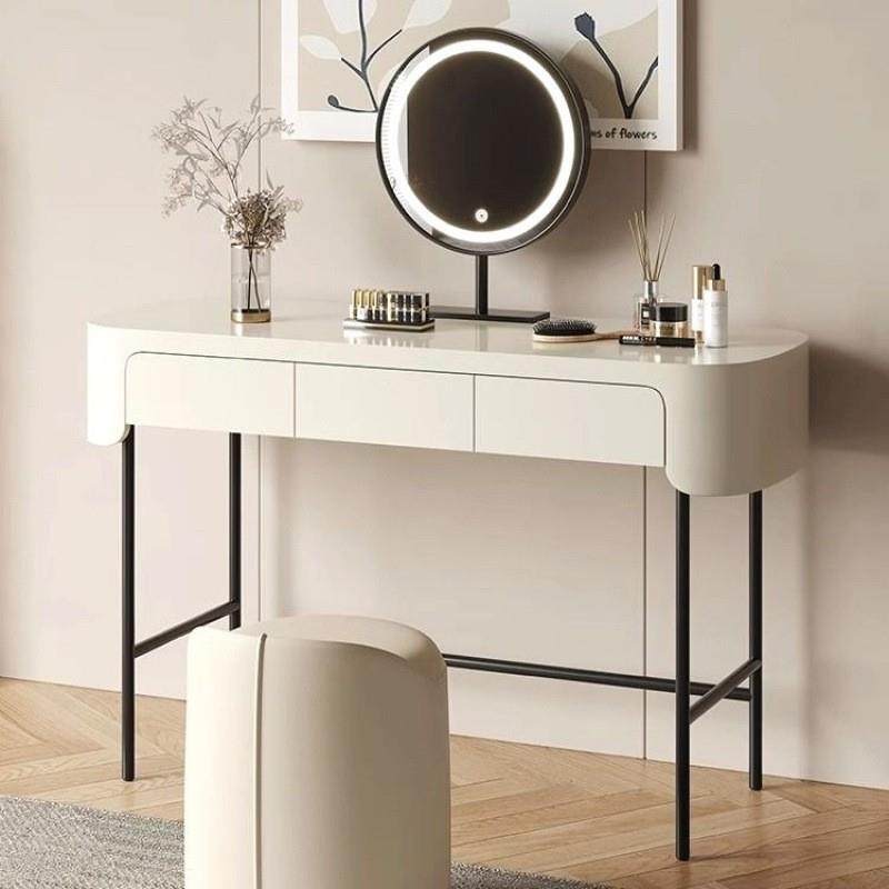 主卧梳妆台凳子奶油风实木梳妆台卧室高级感化妆台现代简约小户型