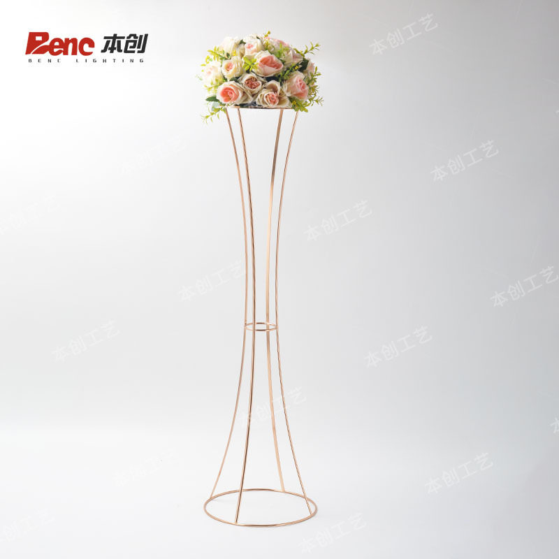 婚庆铁艺花架婚礼布置金色路引餐桌装饰花瓶简约展示架场地摆件