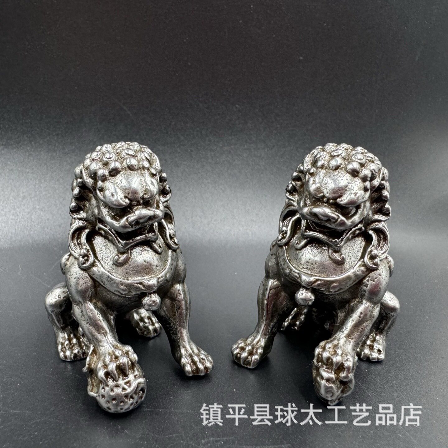 宫门狮子一对复古茶宠摆件