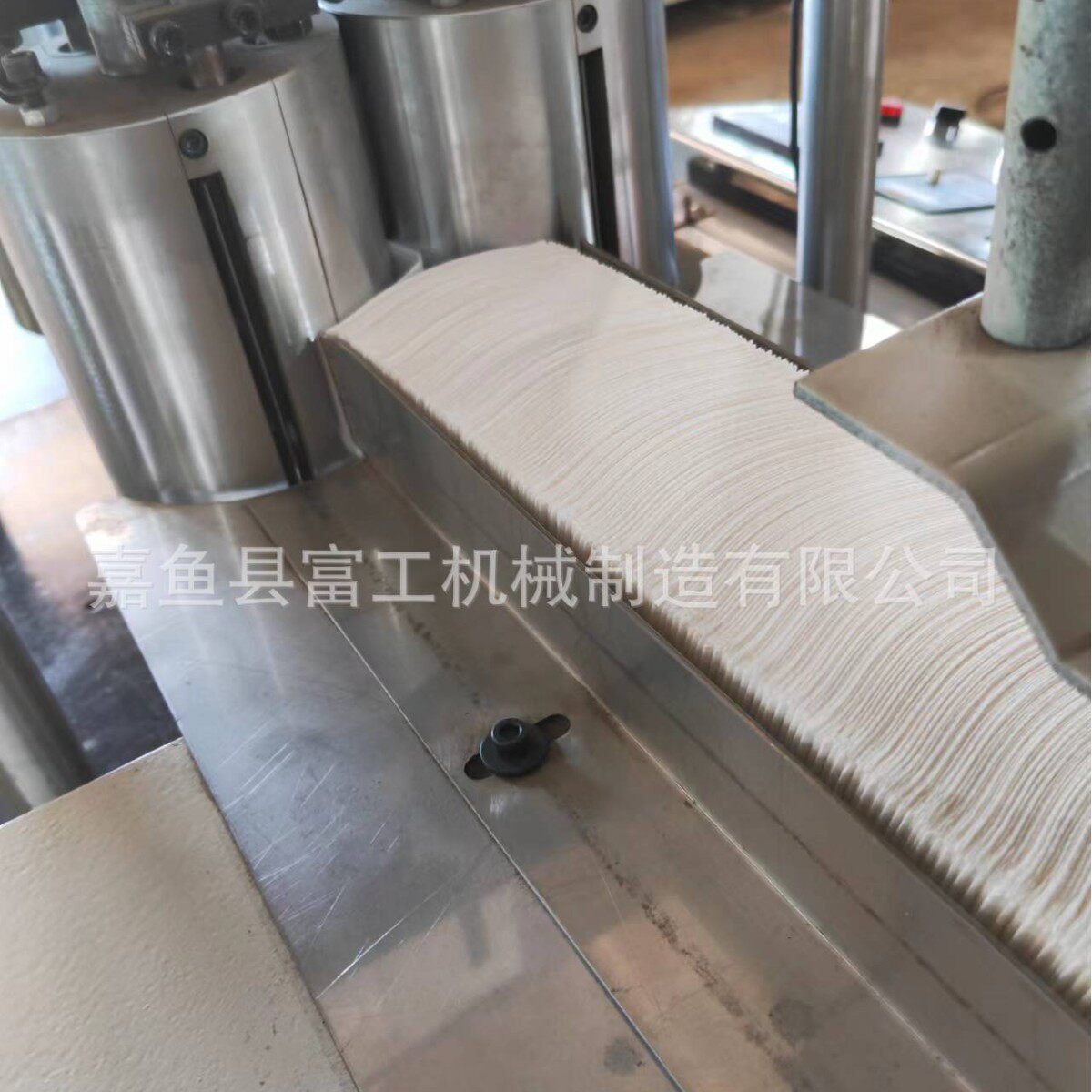 无纺布折叠机湖北咸宁嘉鱼生产