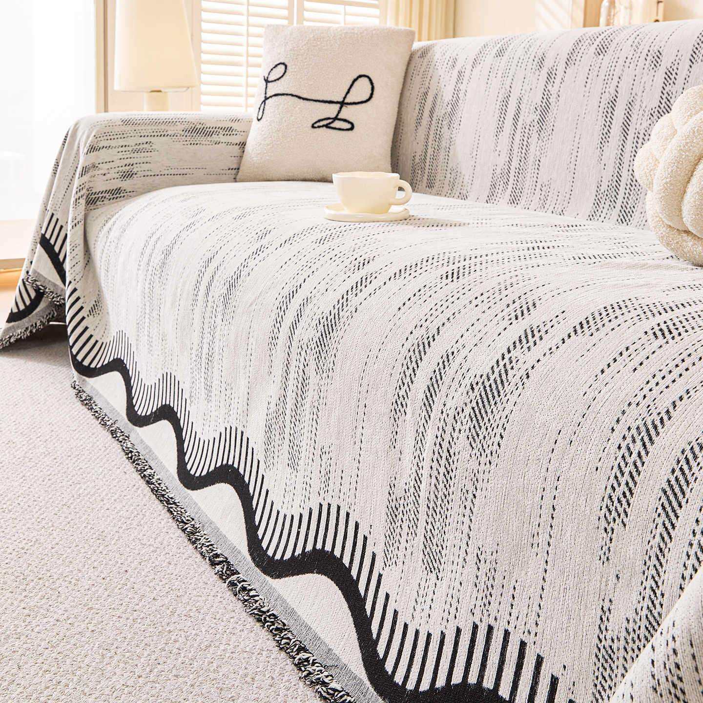 2025年新款沙发巾轻奢高级感坐垫四季通用盖布防猫抓不粘毛沙发毯