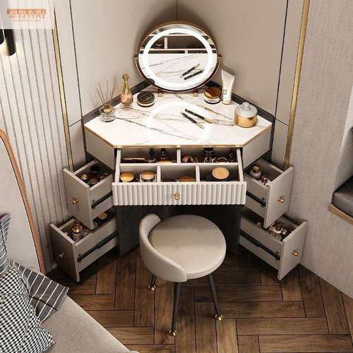 小户型轻奢简约2025新款转角现代化妆桌三角形梳妆台收纳柜一体桌