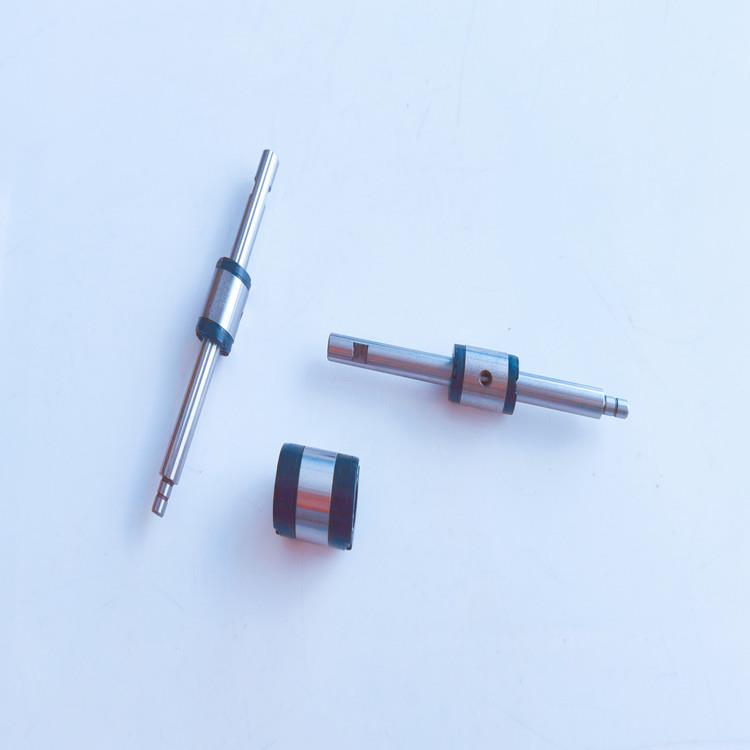 IKO滚珠花键LSAG5/4/3/6/8/10LSAGT5标准形IKO花键促销现货