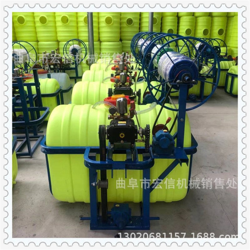 单杠车带打药机  拖拉机轴传动打药喷药机 遥控卷管后悬挂打药机