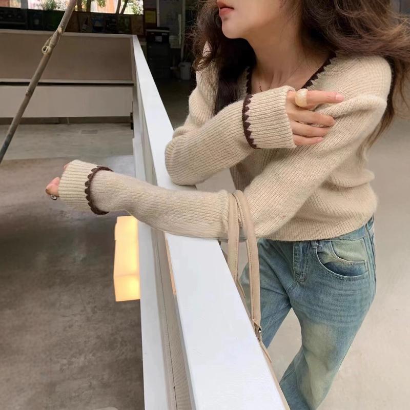 100%纯羊毛V领御姐风慵懒风撞色