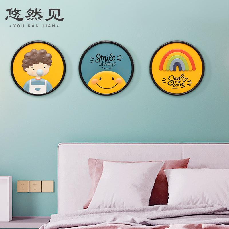 直销新款免打孔创意礼物卡通儿童房间卧室家居墙面装饰画圆形卧室图片